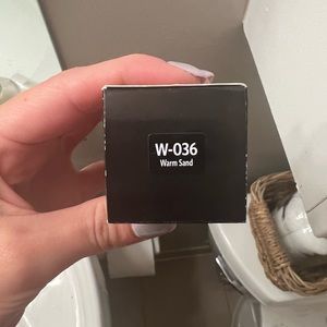 Bobbi Brown Skin Long-Wear Foundation. New.